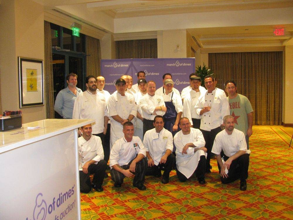 The Aloha kitchen team lined up at a catering event