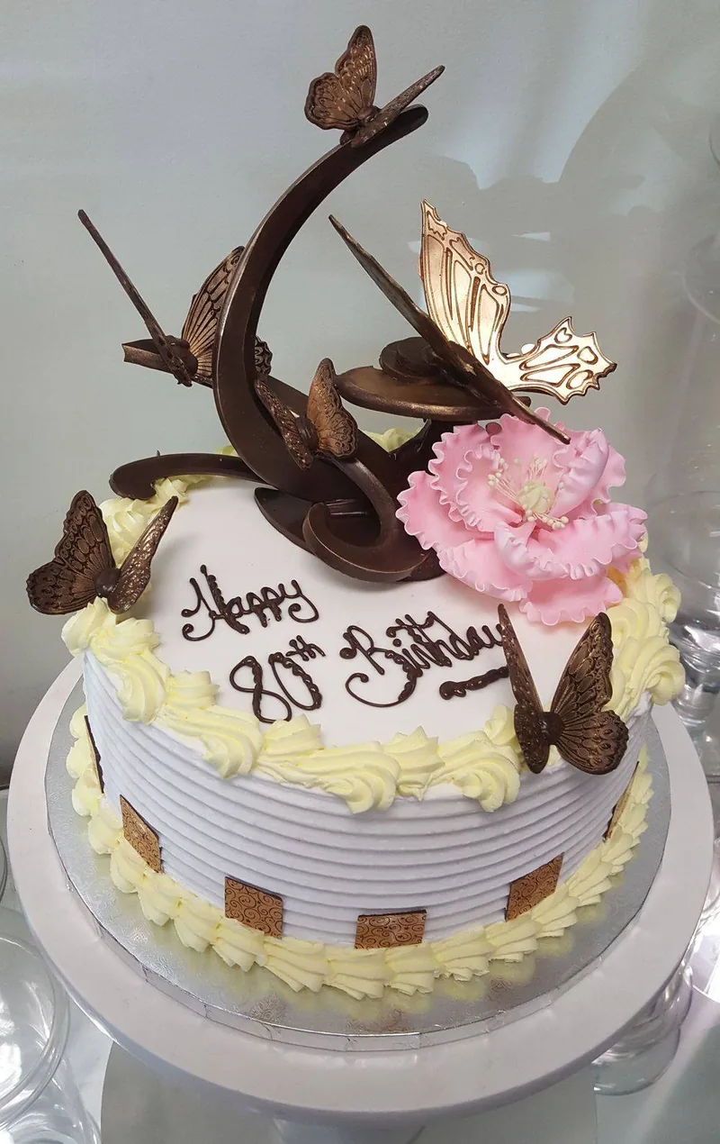 Birthday cake made at Aloha Bakery