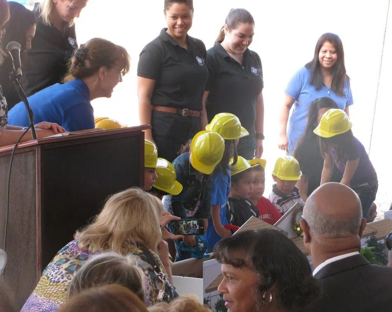 Aloha out in the Boynton Beach community