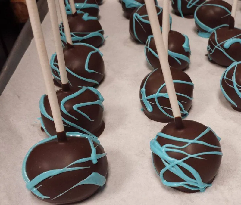 Party favours packed at Aloha Bakery