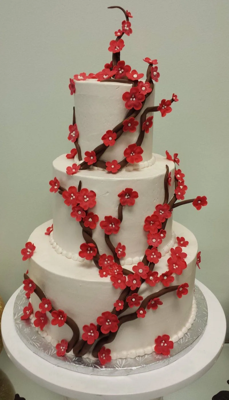 Wedding cake made at Aloha Bakery